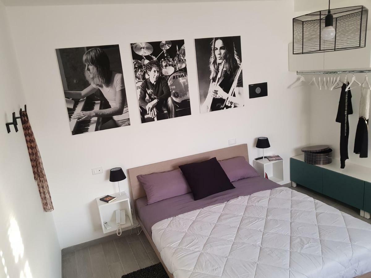Sosta Rock Appartement Casal Palocco Buitenkant foto