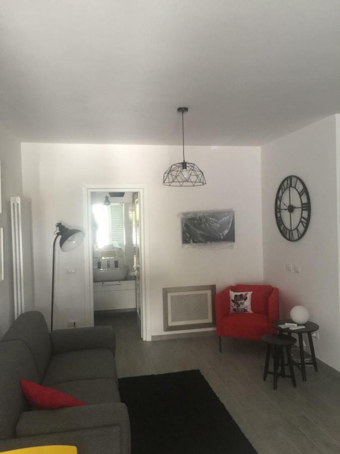 Sosta Rock Appartement Casal Palocco Buitenkant foto