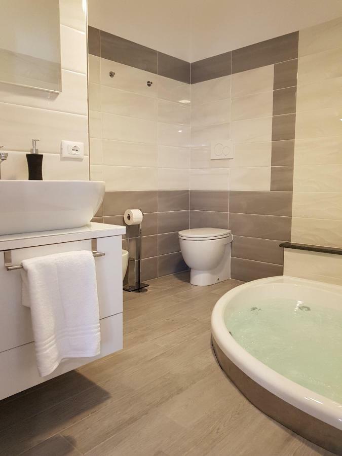 Sosta Rock Appartement Casal Palocco Kamer foto